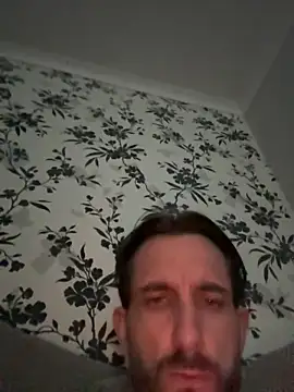 Big8inchUncutCock online show from 18, 6, 2026