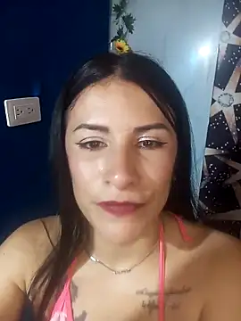 karinnahotdirty online show from 22, 4, 2026