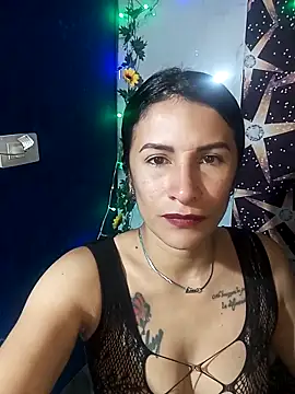 karinnahotdirty online show from 24, 4, 2026