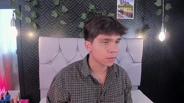 Thiago Kozak online show from 22, 4, 2026