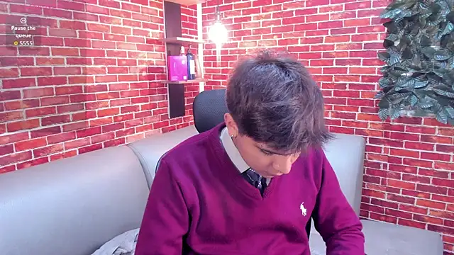 Thiago Kozak online show from 24, 4, 2026