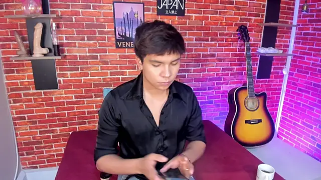 Thiago Kozak online show from 9, 6, 2026