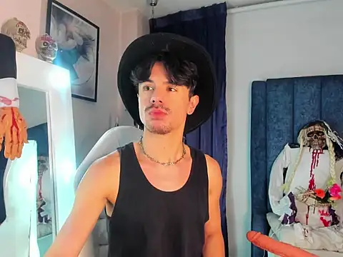 BryCams3 online show from 1, 11, 2025