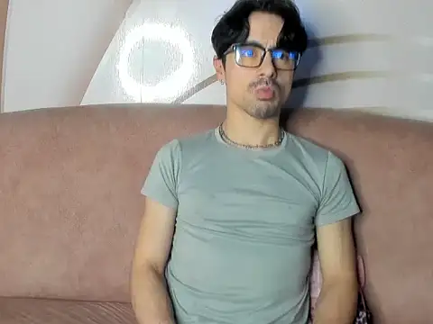 BryCams3 online show from 28, 11, 2025