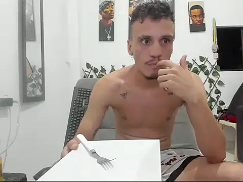 Snapshot of Latins_Boss chatting on 2, 6, 2026 Latins Boss online show from 2, 6, 2026