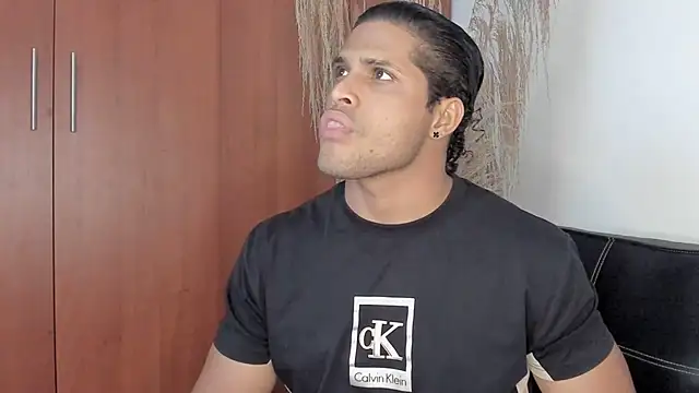 Snapshot of Evansdark1 chatting on 16, 10, 2025 Evansdark1 online show from 16, 10, 2025