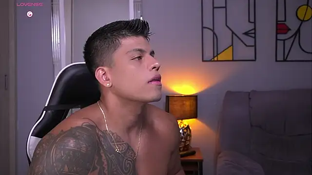 tyler muscle1 online show from 30, 5, 2026