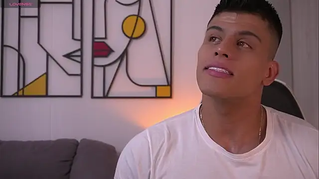 tyler muscle1 online show from 17, 7, 2026