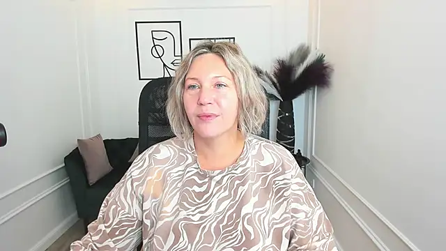 NinaStarle online show from 28, 9, 2025