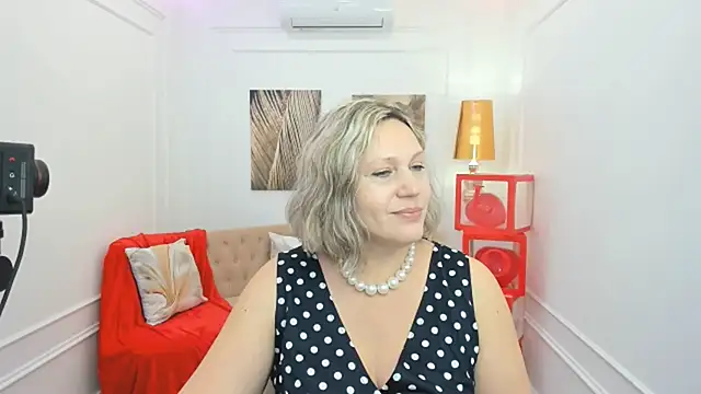 NinaStarle online show from 13, 2, 2026