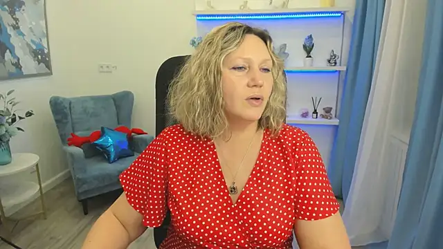 NinaStarle online show from 29, 4, 2026