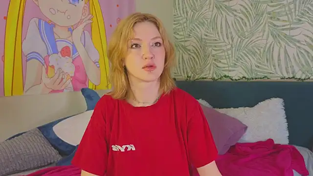 Snapshot of Alice_Pops chatting on 9, 10, 2025 Alice Pops online show from 9, 10, 2025