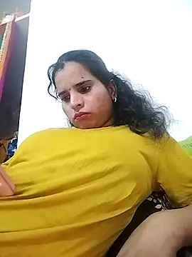 Snapshot of JHILMIL chatting on 4, 11, 2025 JHILMIL online show from 4, 11, 2025