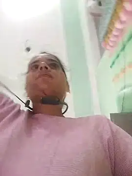 Snapshot of JHILMIL chatting on 9, 11, 2025 JHILMIL online show from 9, 11, 2025