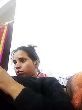 Snapshot of JHILMIL chatting on 9, 11, 2025 JHILMIL online show from 9, 11, 2025