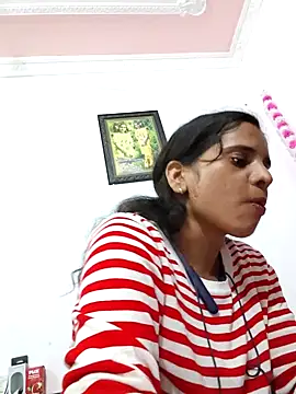 Snapshot of JHILMIL chatting on 15, 11, 2025 JHILMIL online show from 15, 11, 2025