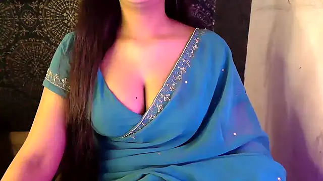 Snapshot of catpussy_ruhi chatting on 25, 10, 2025 catpussy ruhi online show from 25, 10, 2025