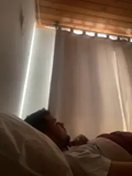 Michaell Spinelly online show from 26, 4, 2026