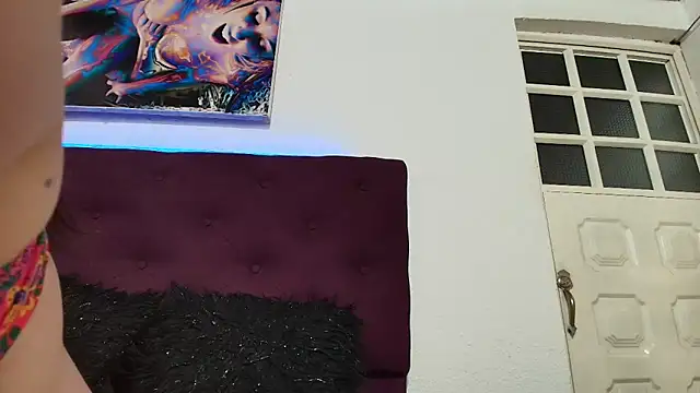 katherine blair online show from 31, 3, 2026