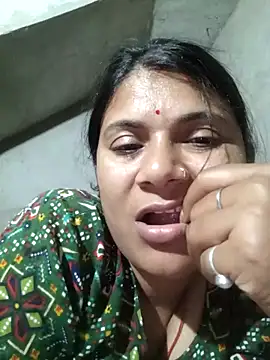 couple 71 online show from 4, 4, 2026