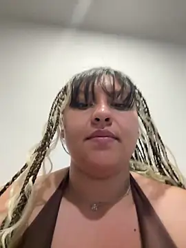 Larissa Antonella online show from 23, 4, 2026