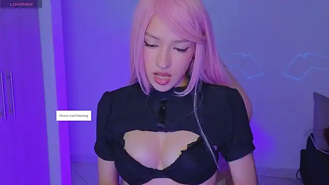 Snapshot of Moonlightt_21 chatting on 14, 12, 2025 Moonlightt 21 online show from 14, 12, 2025