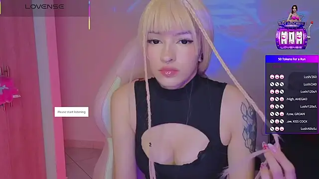 Snapshot of Moonlightt_21 chatting on 21, 12, 2025 Moonlightt 21 online show from 21, 12, 2025