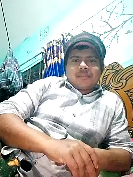 Snapshot of CatchingBouquet chatting on 6, 1, 2026 CatchingBouquet online show from 6, 1, 2026