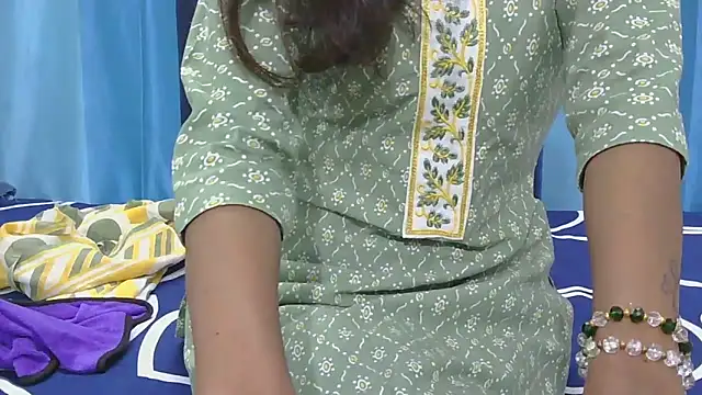 Aarti misty71 online show from 20, 11, 2025