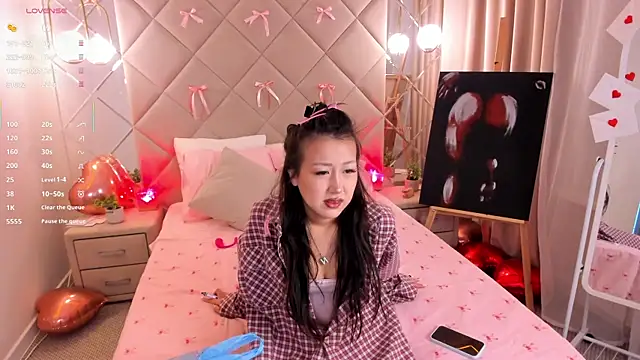 Nelly Kimm online show from 1, 3, 2026