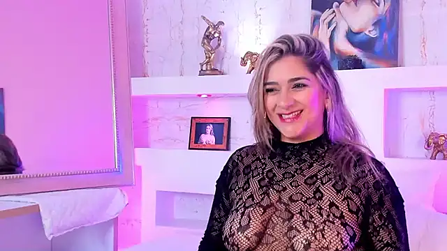 NicoleDiior online show from 21, 10, 2025