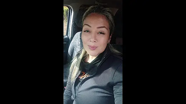 Emma Henderson online show from 28, 7, 2026