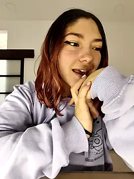 Victoria Beaumont online show from 25, 4, 2026