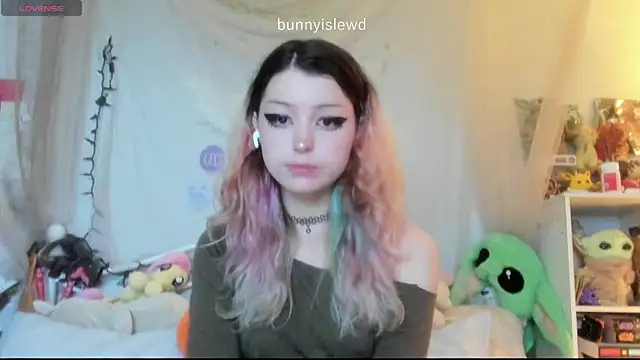 Snapshot of bunnyislewd chatting on 24, 7, 2026 bunnyislewd online show from 24, 7, 2026
