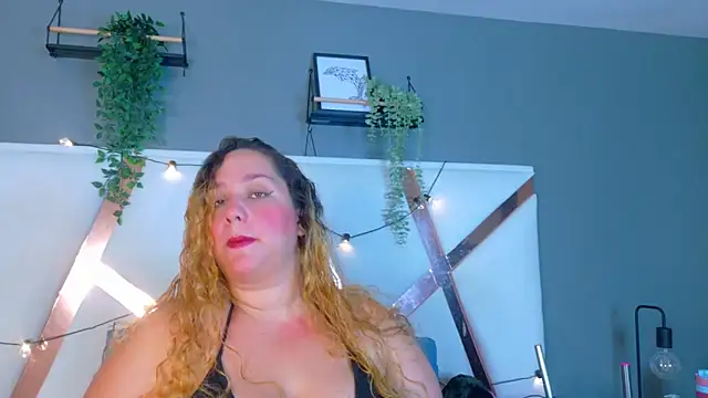 Snapshot of JenaCooper_ chatting on 28, 5, 2026 JenaCooper online show from 28, 5, 2026