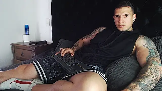 Shane Clay online show from 6, 4, 2026