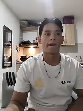 Snapshot of Hiroshi_Shen chatting on 22, 5, 2026 Hiroshi Shen online show from 22, 5, 2026