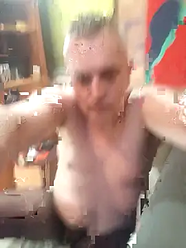 2MoseYMitc1 online show from 25, 3, 2026