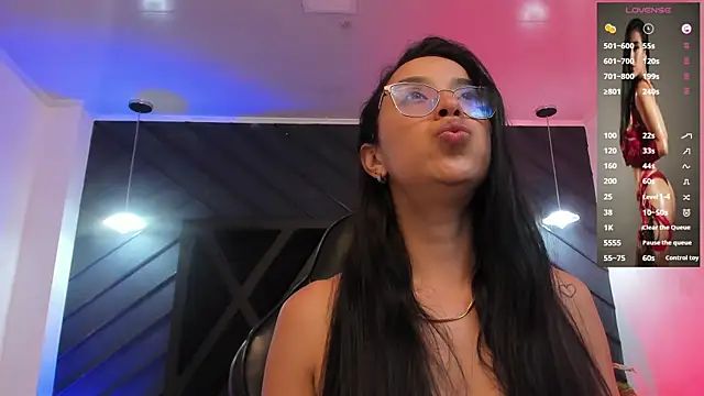 zoe martins  online show from 14, 1, 2026