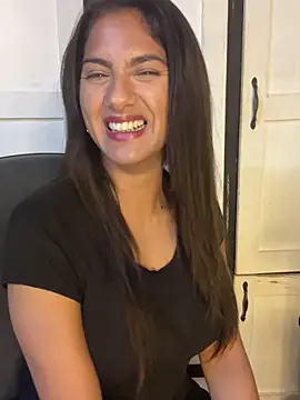 chicachocolate01 online show from 30, 9, 2025