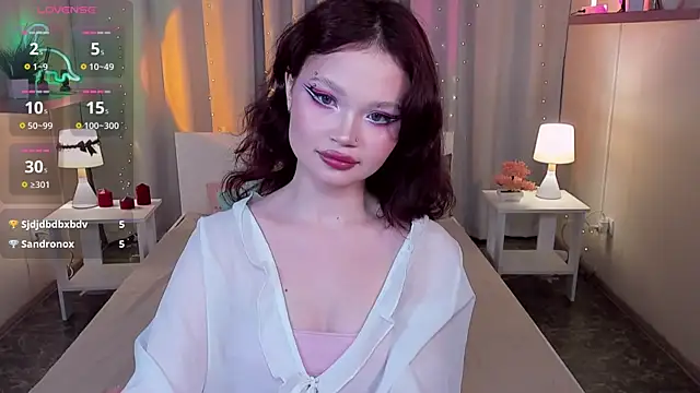 EmilyChaves online show from 4, 6, 2026