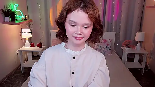 EmilyChaves online show from 18, 6, 2026