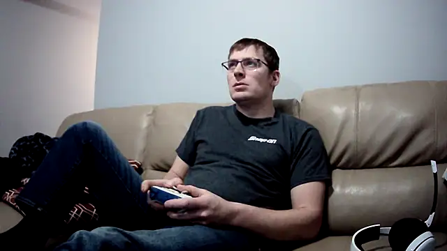 Snapshot of jungleking_88 chatting on 4, 2, 2026 jungleking 88 online show from 4, 2, 2026