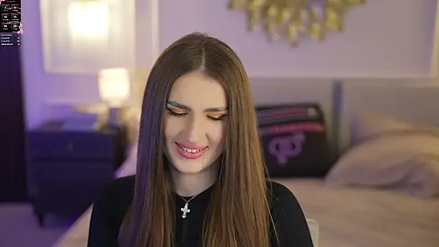 Snapshot of Goldie_Flame chatting on 12, 10, 2025 Goldie Flame online show from 12, 10, 2025