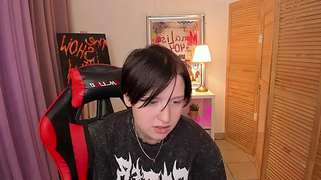 Snapshot of ayakskalermonss chatting on 18, 9, 2025 ayakskalermonss online show from 18, 9, 2025