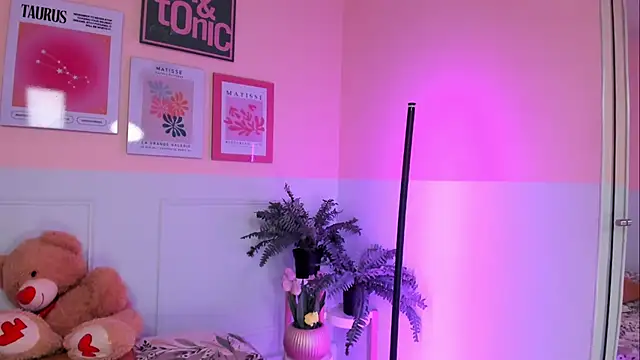 Camila Rivers online show from 28, 3, 2026