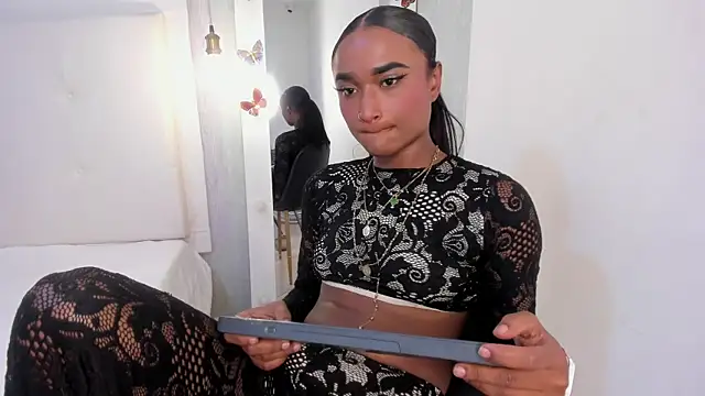 EsmeraldaNyx online show from 20, 9, 2025