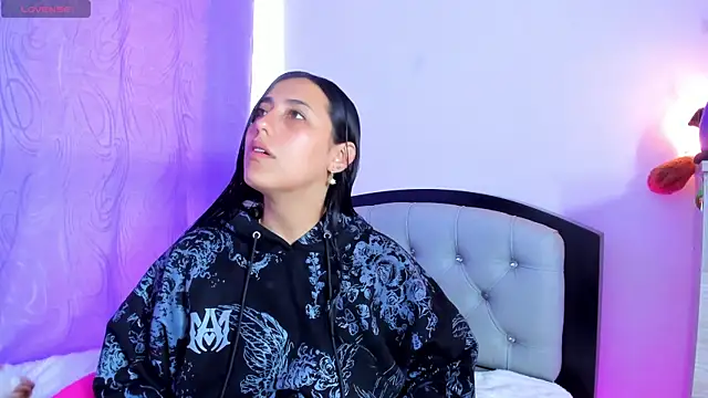 my aleja  online show from 25, 4, 2026