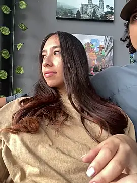 Snapshot of juliie_star chatting on 18, 9, 2025 juliie star online show from 18, 9, 2025