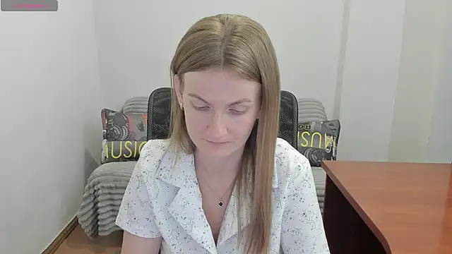 Snapshot of Alisha_Skyes chatting on 2, 7, 2026 Alisha Skyes online show from 2, 7, 2026